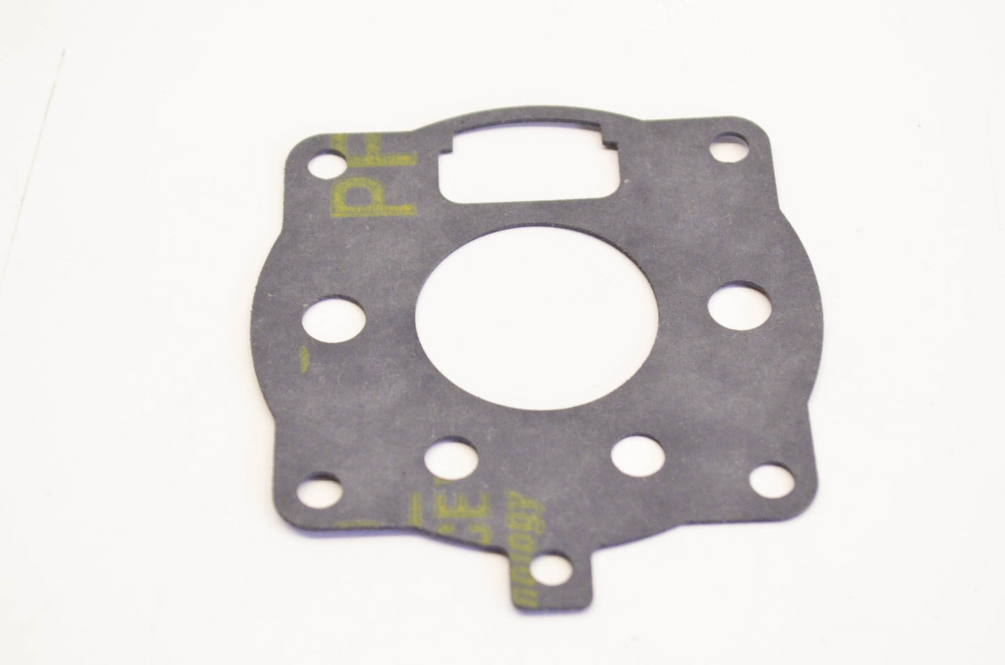 New OEM Briggs & Stratton 692215 Carburetor Body Gasket NOS