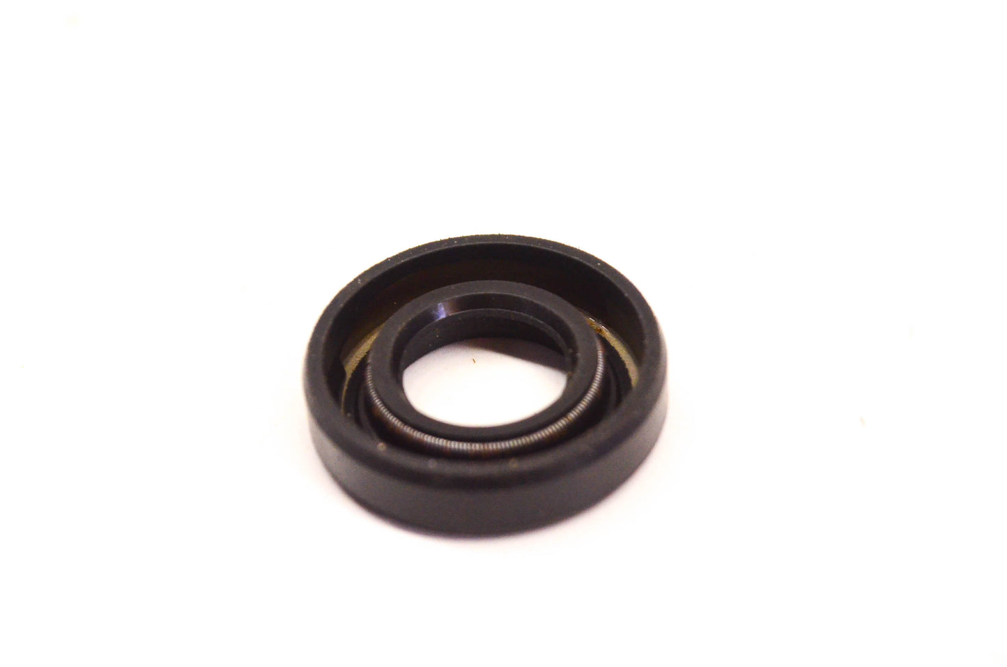 New OEM Briggs & Stratton 691952 Oil Seal NOS