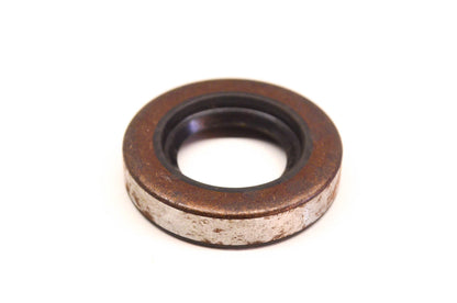 New OEM Briggs & Stratton 19011 Oil Seal NOS
