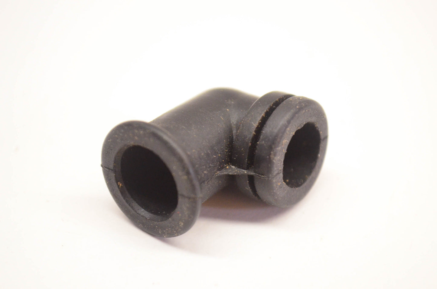 New OEM Briggs & Stratton 66928 Grommet NOS
