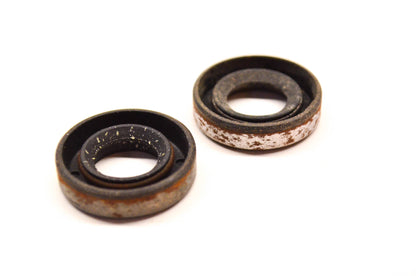New OEM Briggs & Stratton 391484 Oil Seal Qty 2 NOS