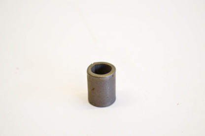 New OEM Briggs & Stratton 94038, 8925, 9023 Fuel Tank Spacer NOS