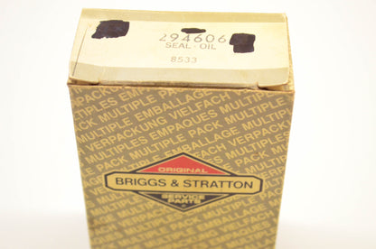 New OEM Briggs & Stratton 294606 Oil Seal Qty 2 NOS