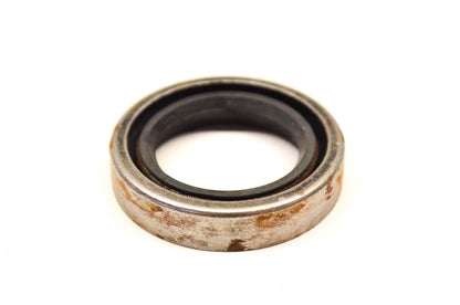 New OEM Briggs & Stratton 294167 Oil Seal NOS