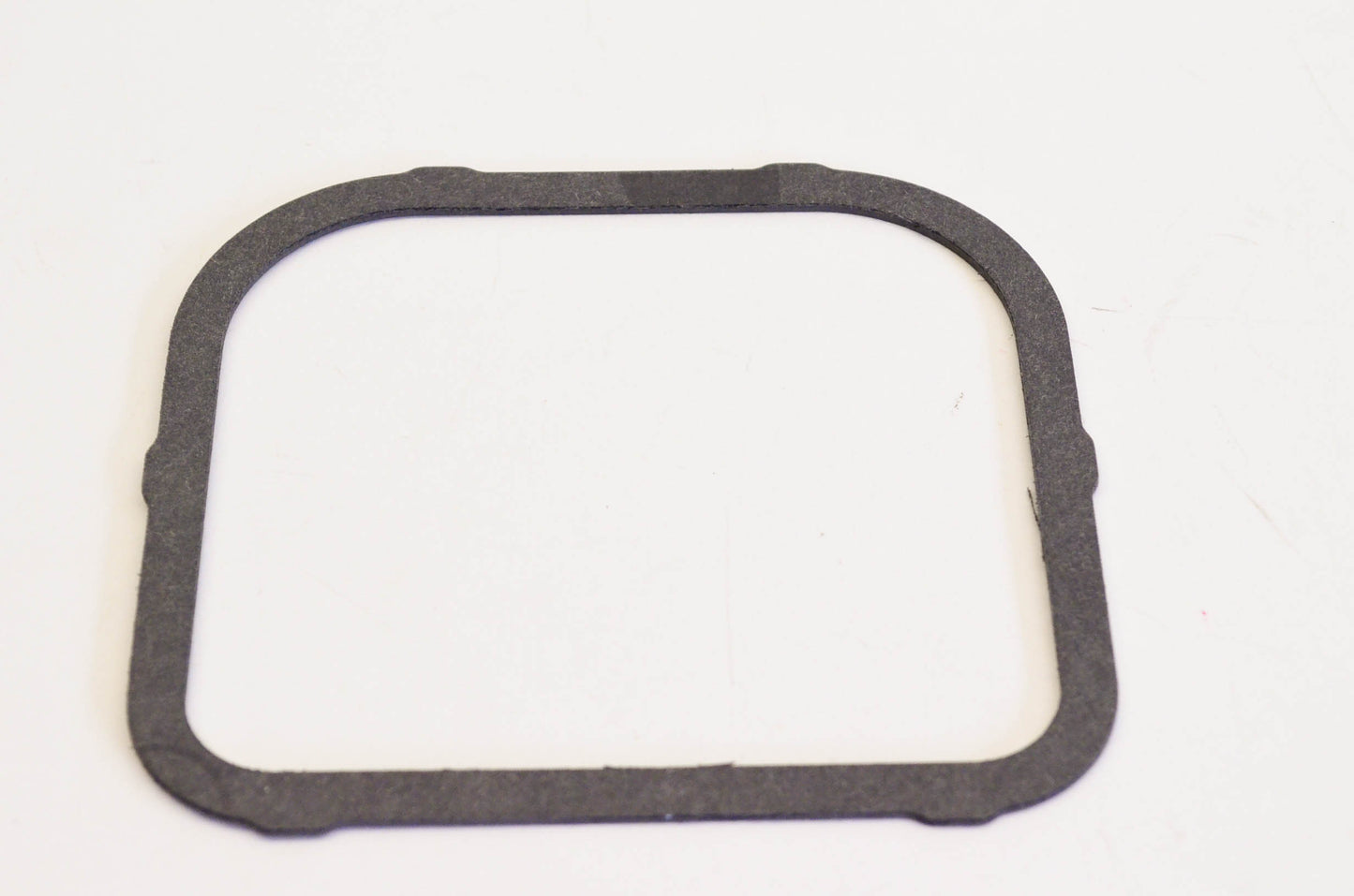 New OEM Briggs & Stratton 805028 Valve Cover Gasket NOS