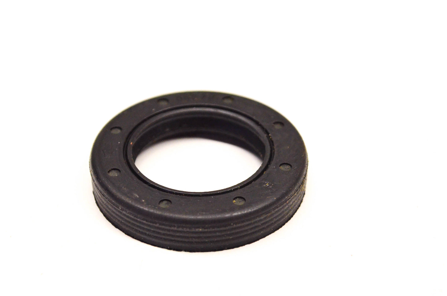 New OEM Briggs & Stratton 399781 Oil Seal NOS