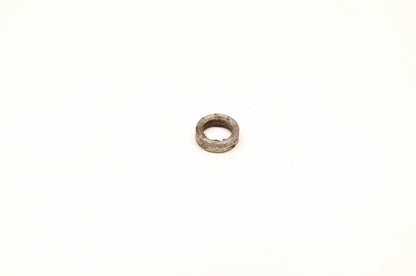 New OEM Briggs & Stratton 231325 Lever Spacer NOS