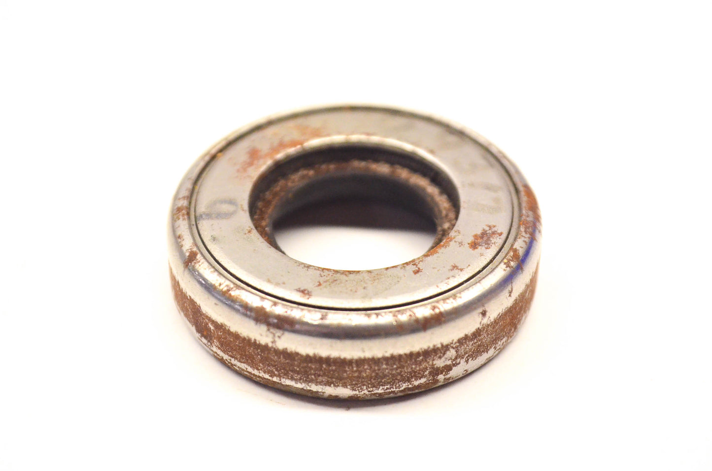 New OEM Briggs & Stratton 99317 Oil Seal NOS