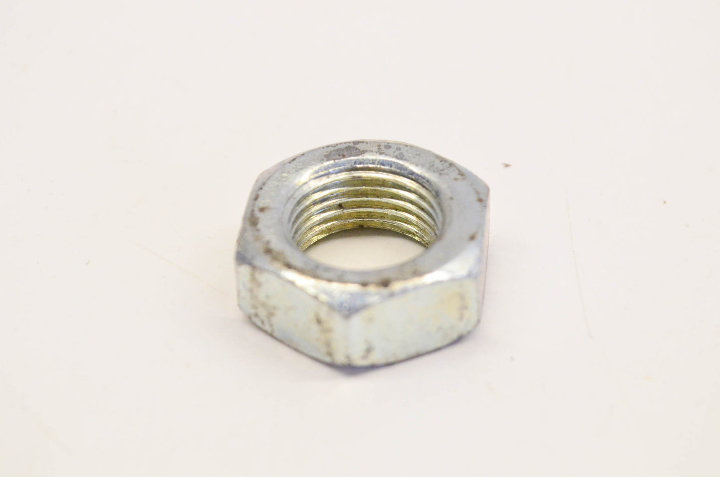New OEM Briggs & Stratton 92284, 9001 Hex Nut NOS