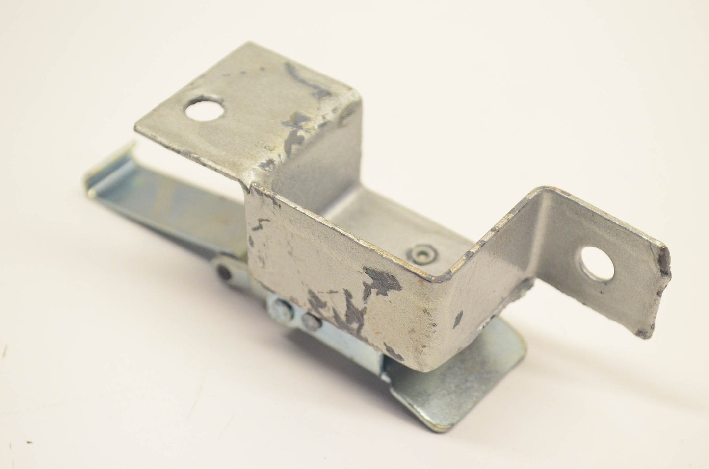 Trac Vac 28102 Lever Latch NOS