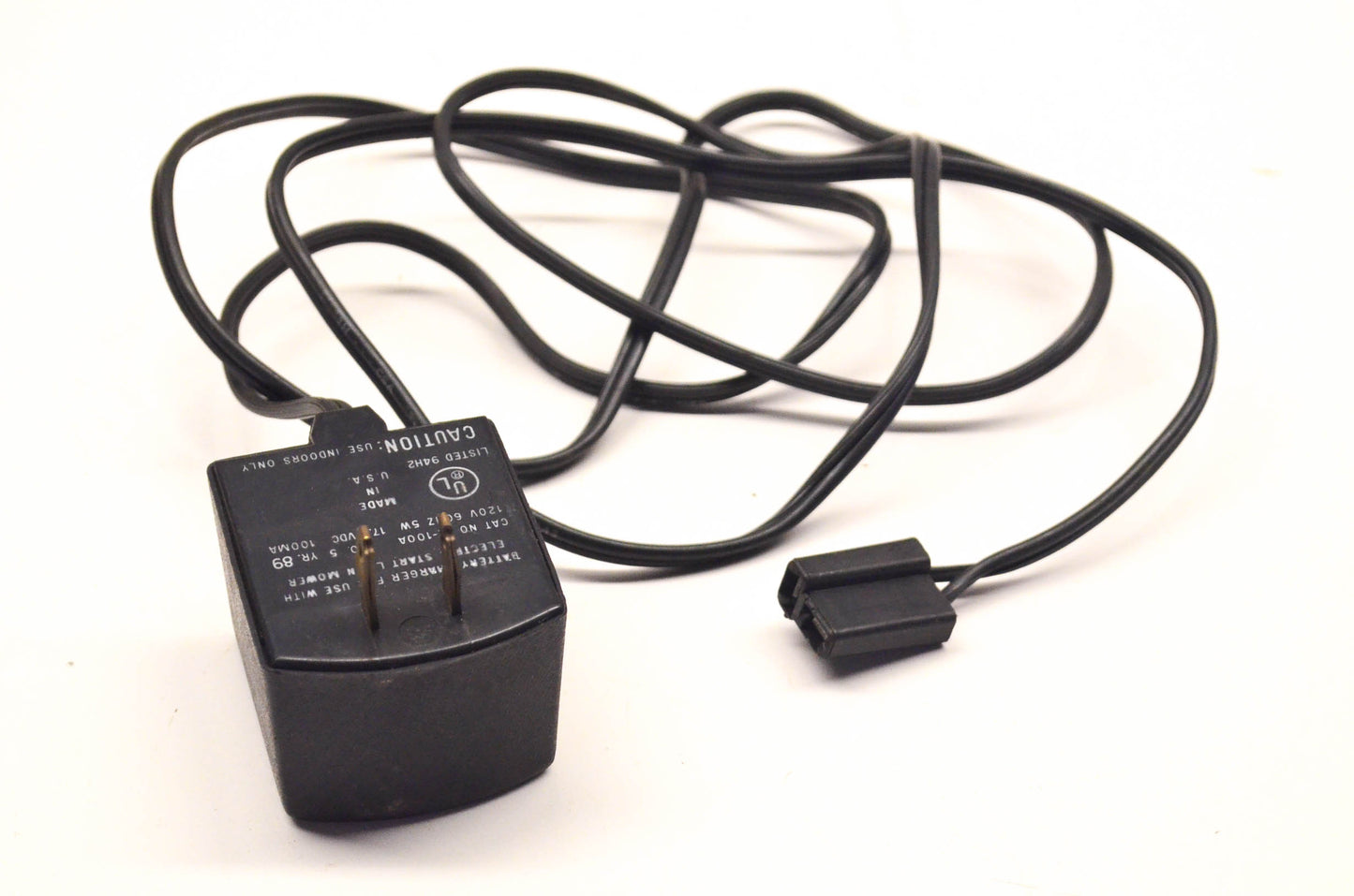 Snapper 1-8834 Battery Charger NOS