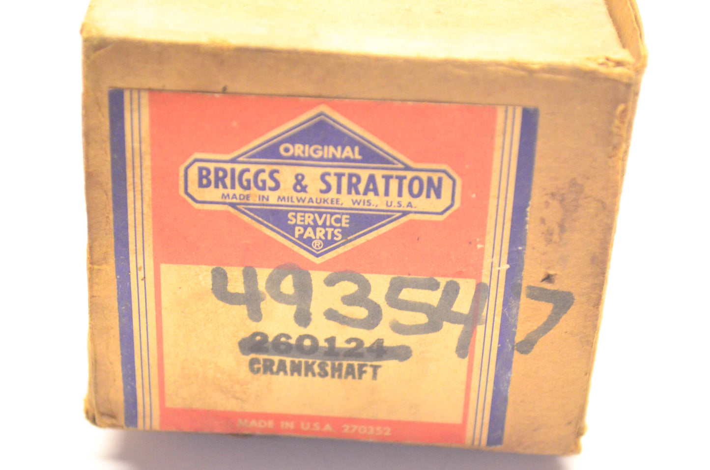 Briggs & Stratton 260124, 493547 Crankshaft NOS