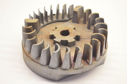 Briggs & Stratton 295936 Flywheel NOS