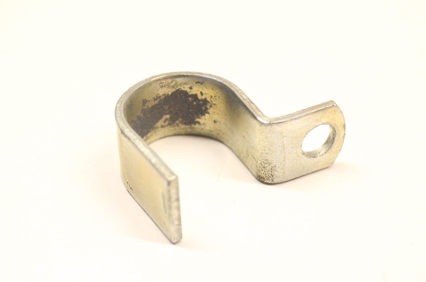 Briggs & Stratton 222549 Oil Fill Clamp NOS