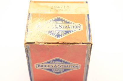 Briggs & Stratton 294718 Oil Slinger NOS