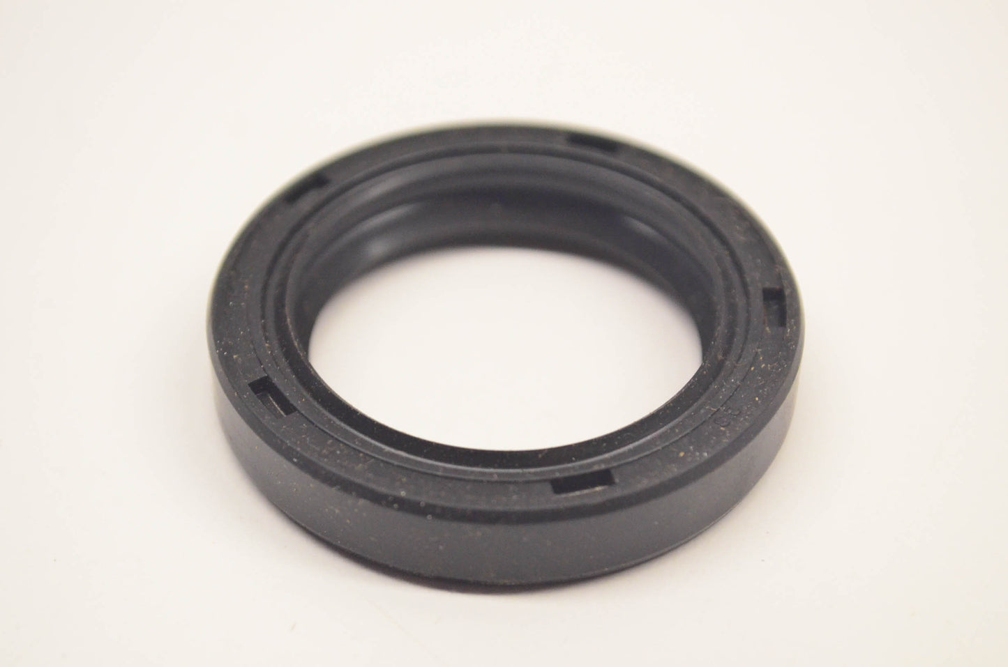 Briggs & Statton 805101 Oil Seal NOS
