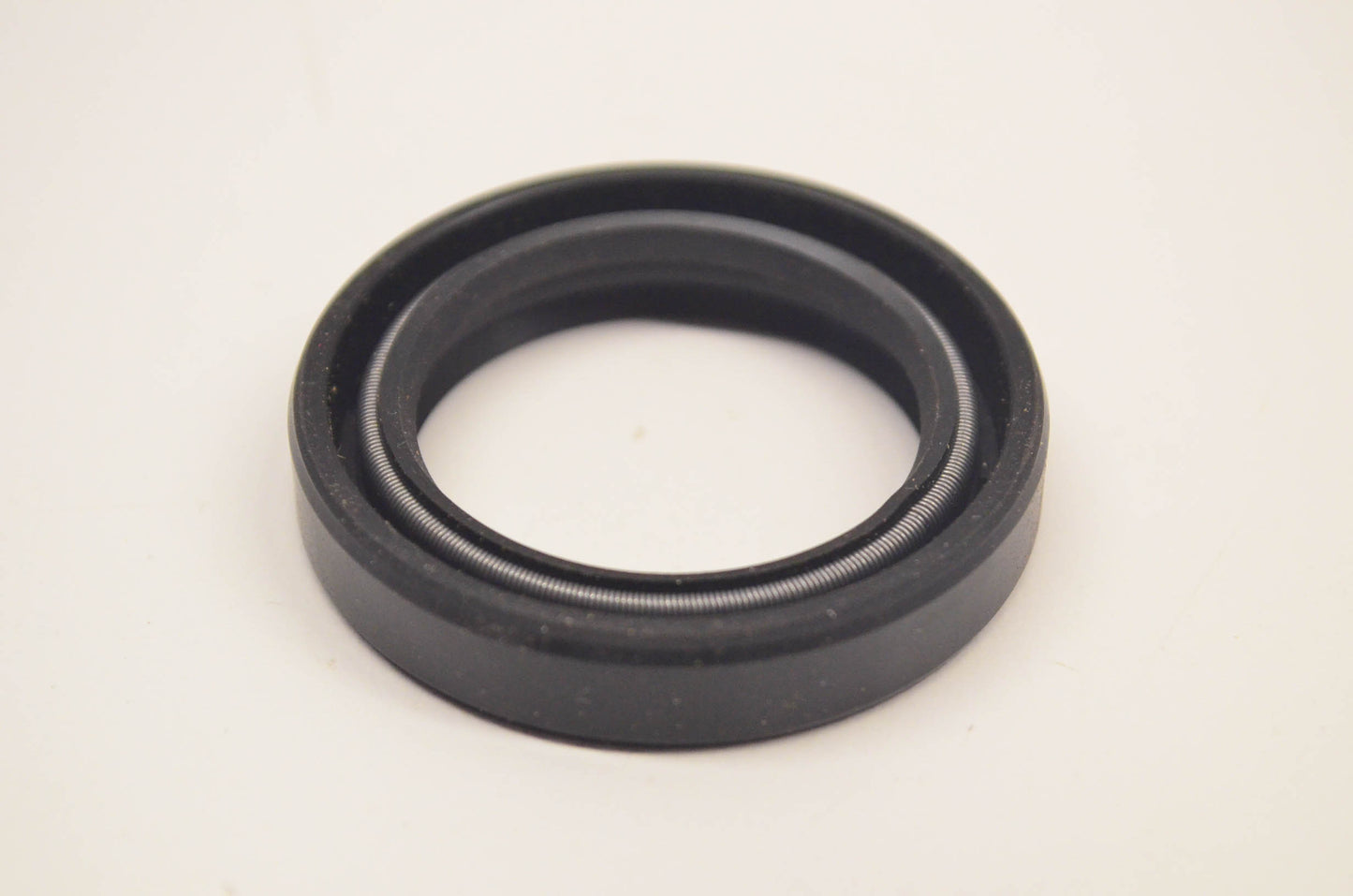 Briggs & Statton 805101 Oil Seal NOS