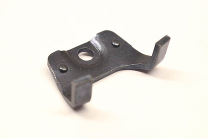 Briggs & Stratton 690593 Oil Fill Bracket NOS