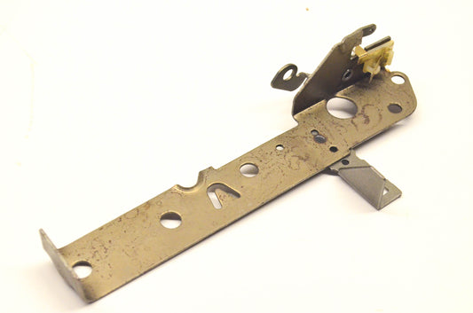 Briggs & Stratton 390199 Control Bracket NOS