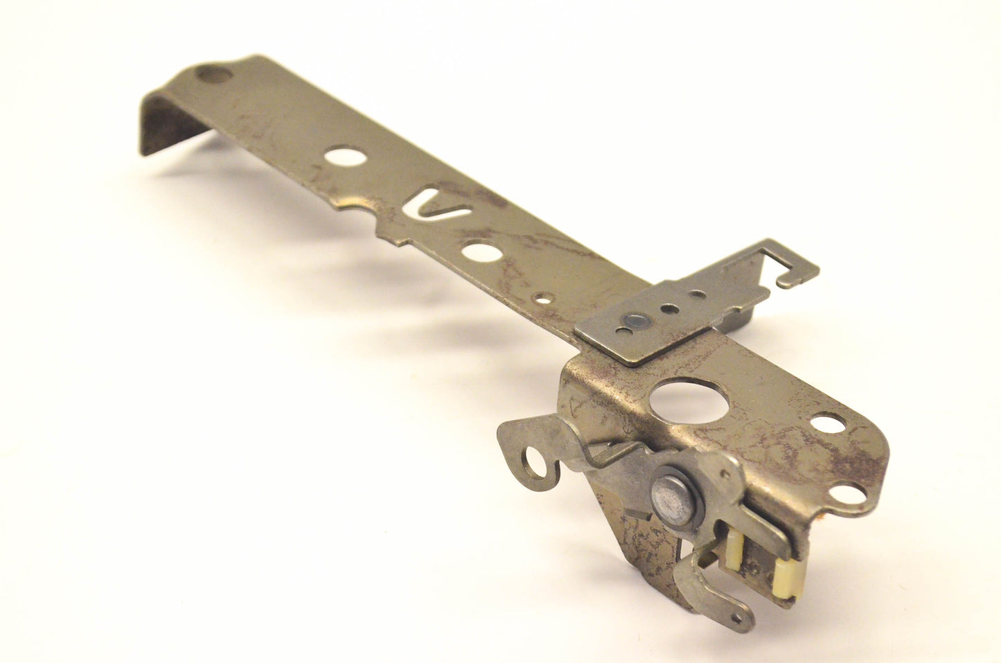 Briggs & Stratton 390199 Control Bracket NOS