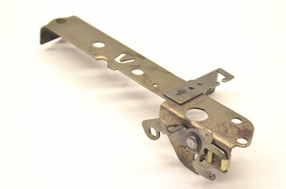 Briggs & Stratton 390199 Control Bracket NOS