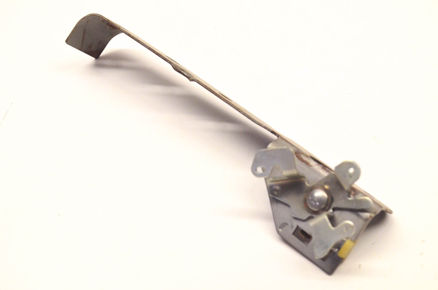 Briggs & Stratton 298468 Control Bracket NOS