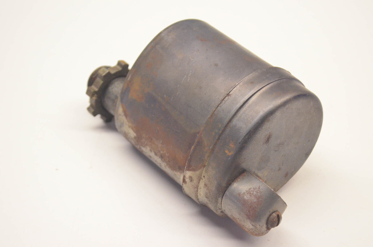 Briggs & Statton 294441 Muffler NOS