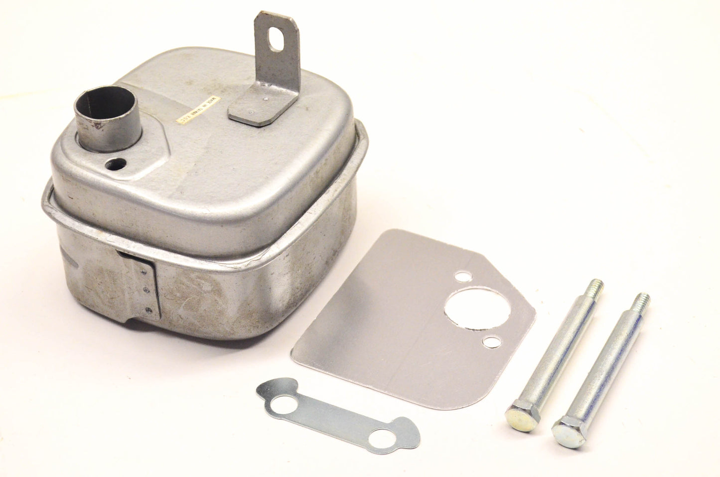 Briggs & Stratton 391313 Muffler Kit NOS