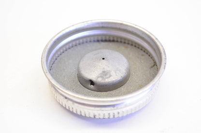 New OEM Briggs & Stratton 69221 Fuel Cap NOS
