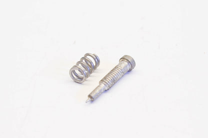 New OEM Briggs & Stratton 398157, 449 Needle Valve Kit NOS