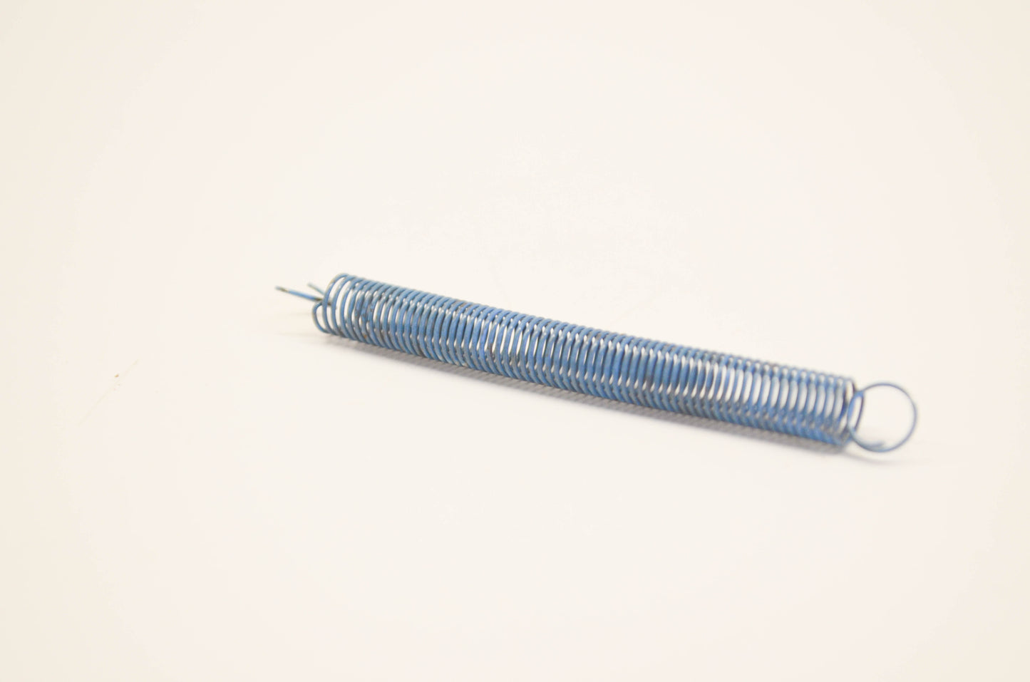 New OEM Briggs & Stratton 261034, 4491, BR261034 Governor Spring NOS