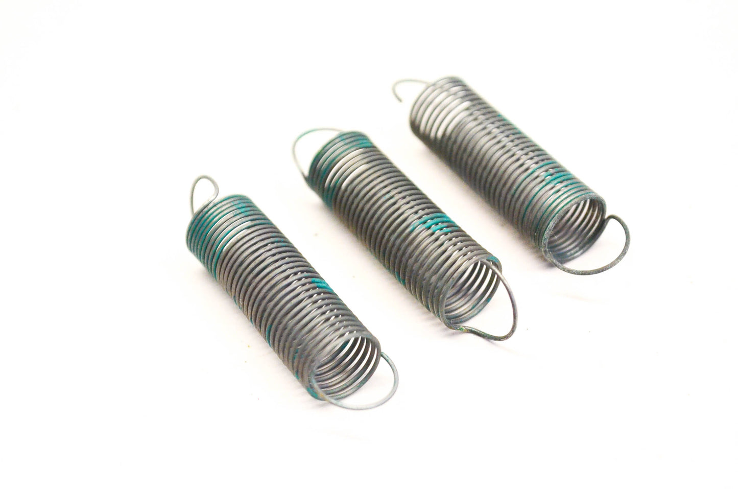 New OEM Briggs & Stratton 260596 Governor Spring Qty 3 NOS