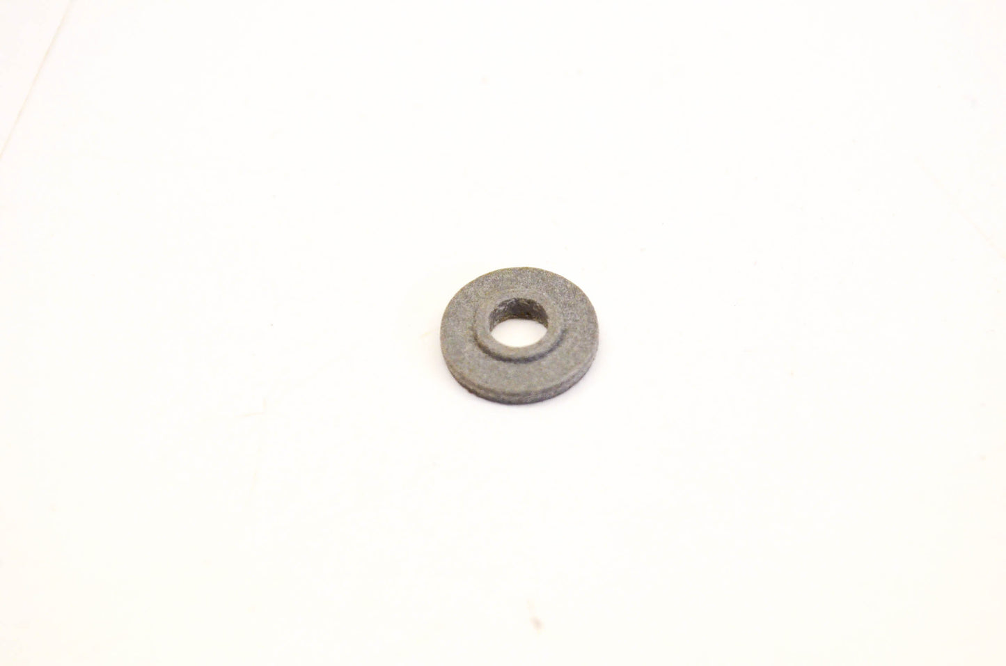 New OEM Briggs & Stratton 66554, 4391 Insulator Collar NOS