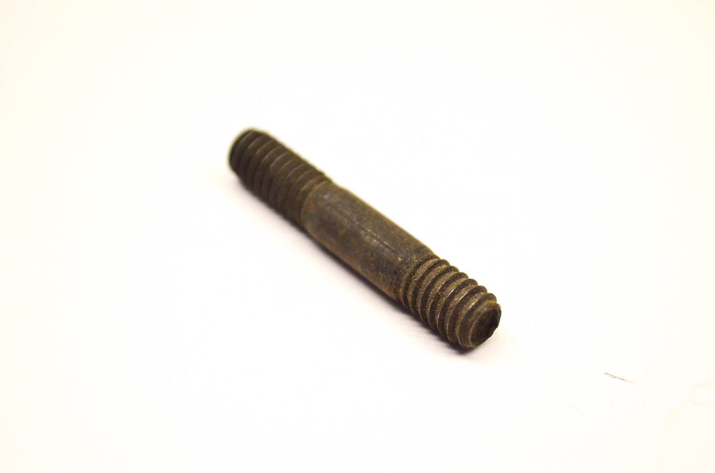Tecumseh 650395 Carburetor Stud NOS