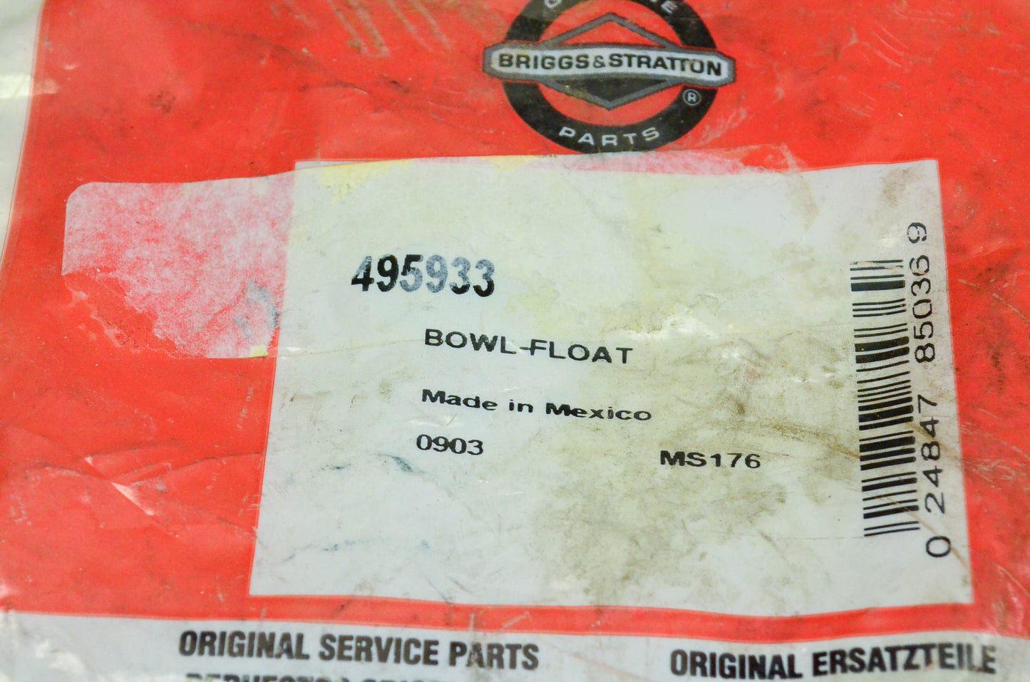 New OEM Briggs & Stratton 495933 Float Bowl NOS