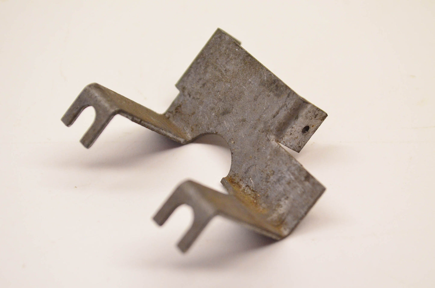 Tecumseh 490160 Governor Bracket NOS