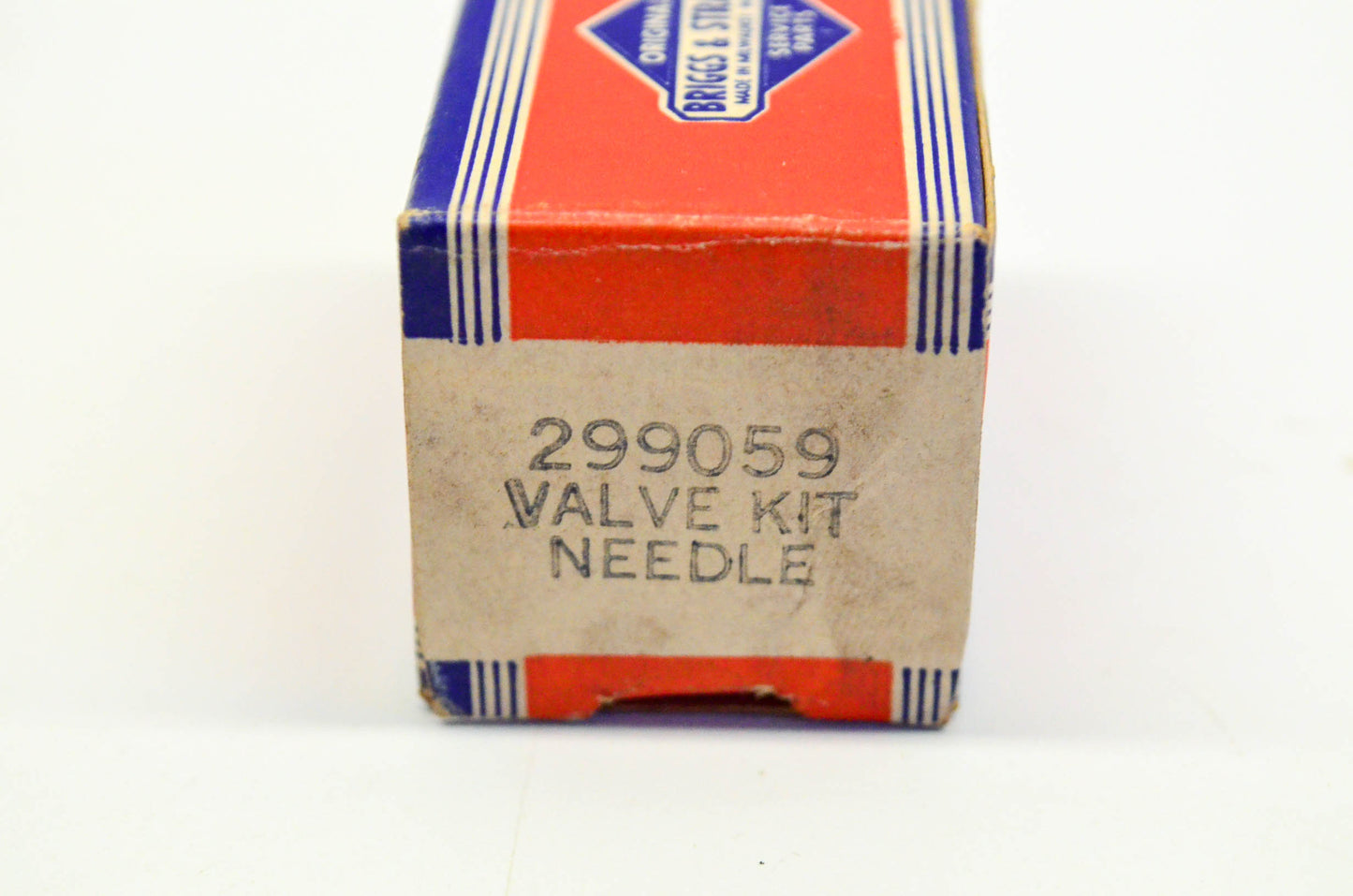 New OEM Briggs & Stratton 299059 Valve Kit QTY 2 NOS
