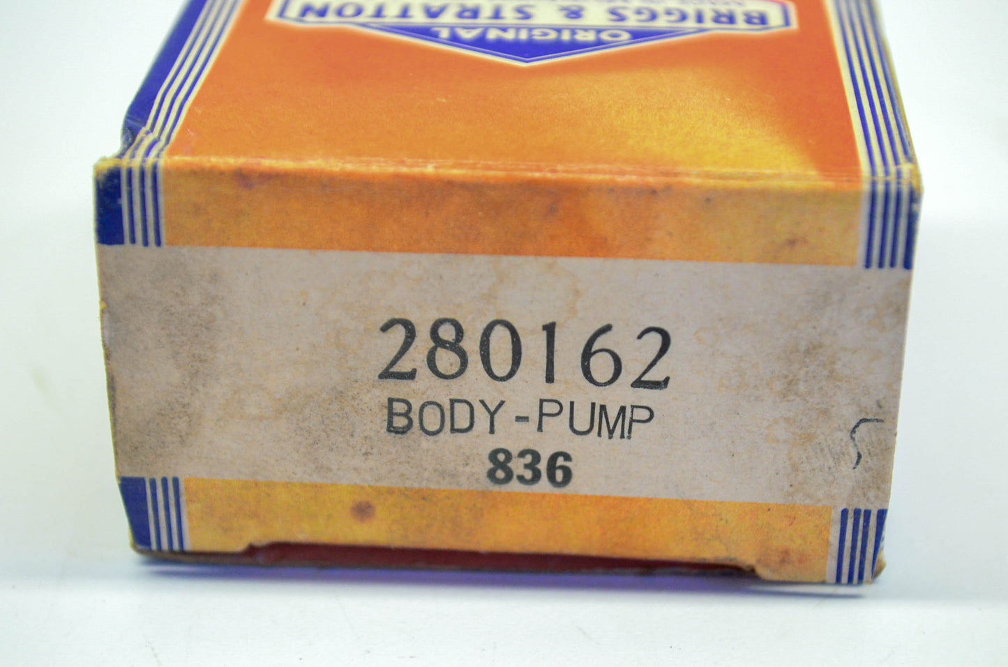 New OEM Briggs & Stratton 280162 Pump Body NOS