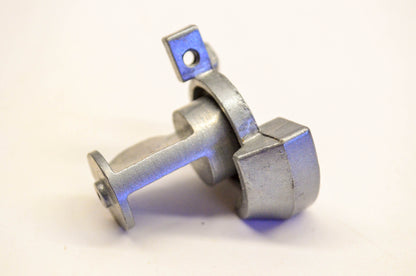 New OEM Briggs & Stratton 210719 Carburetor Throttle NOS
