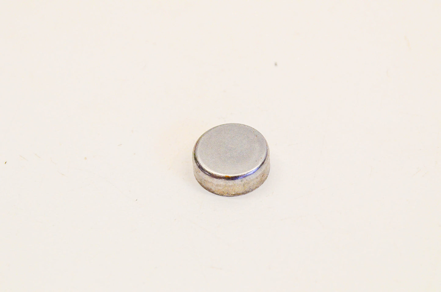 New OEM Briggs & Stratton 65932, 104 Camshaft Plug NOS