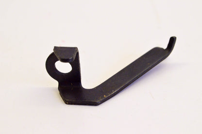 New OEM Briggs & Stratton 220670 Connecting Rod Dipper NOS