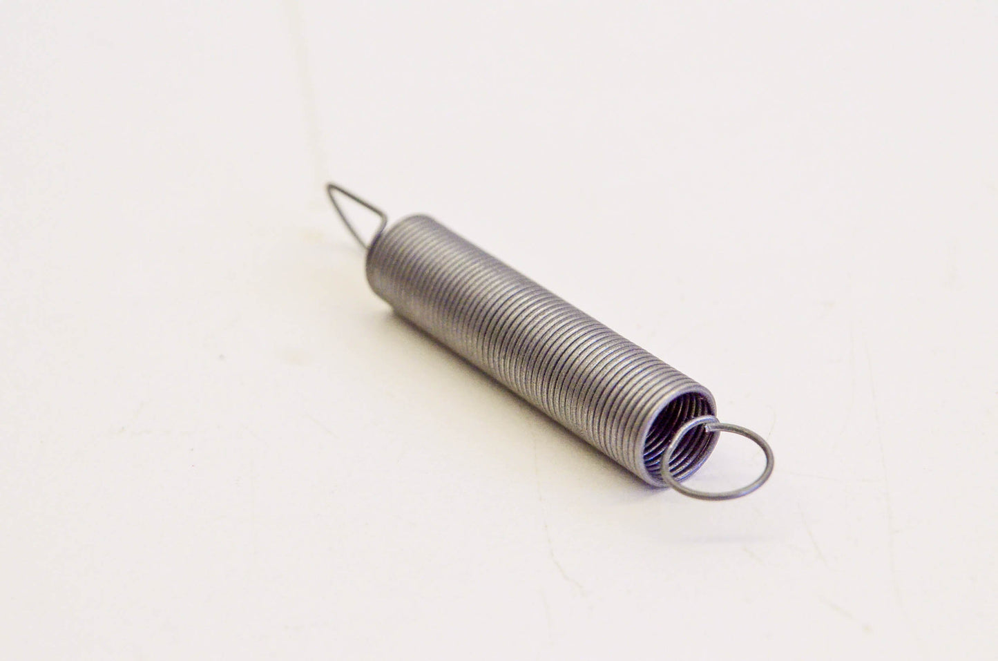 New OEM Briggs & Stratton 260179 Governor Spring NOS