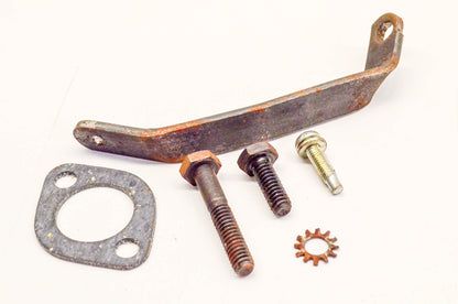 New OEM Briggs & Stratton 298082 Carburetor Bracket Kit NOS