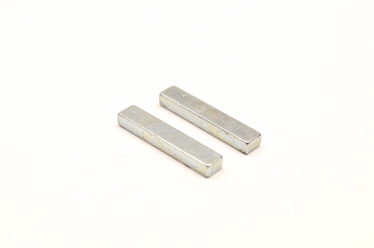 Tecumseh 27902 Flywheel Key Qty 2 NOS
