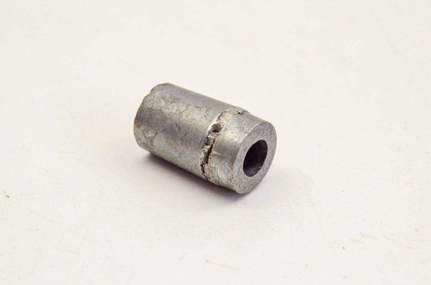 New OEM Briggs & Stratton 211412 Fuel Tank Spacer NOS