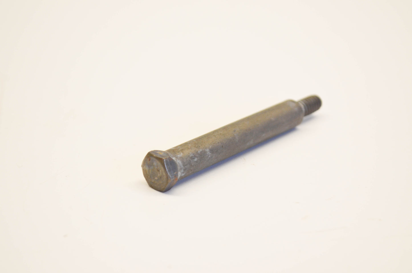 New OEM Briggs & Stratton 94231, 8649 Hex Screw NOS