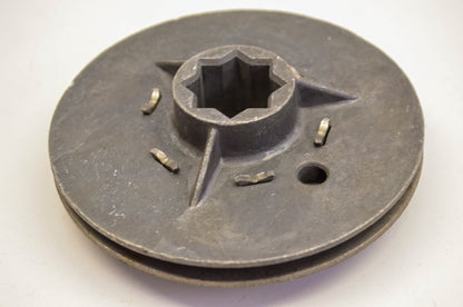 New OEM Briggs & Stratton 294088, 936 Recoil Starter Pulley NOS