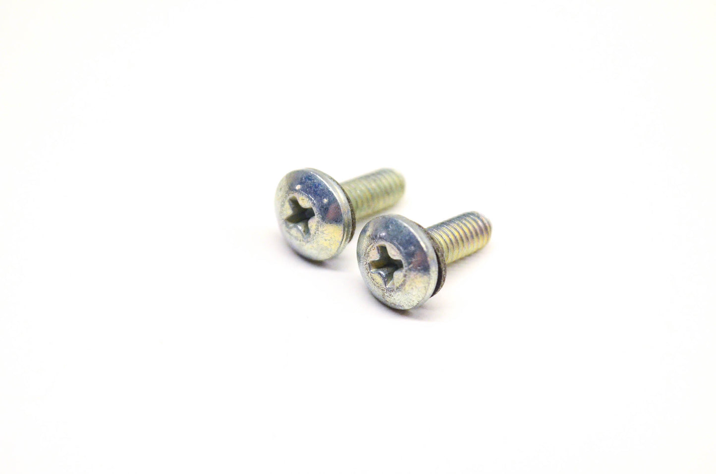 Tecumseh 650879 Screw Qty 2 NOS