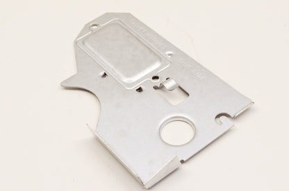 New OEM Briggs & Stratton 690481 Valve Chamber Cover NOS