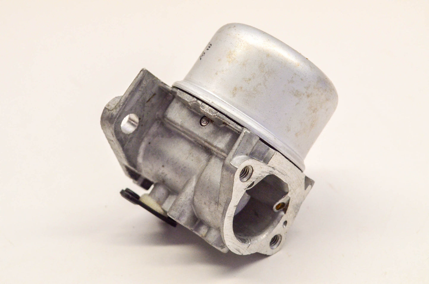 New OEM Briggs & Stratton 799868 Carburetor NOS